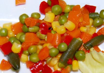 وصفة سلطة خضار سريعة من مطبخ حواء