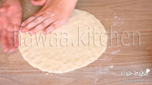 وصفة طريقة تحضير عجينة البيتزا الإيطالية من مطبخ حواء